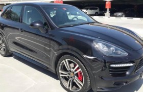 Porsche Cayenne GTS 2014