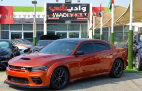 DODGE CHARGER SXT 2020