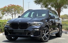 Black Edition BMW X5 M Package / 2019 / GCC / Original Paint / Single Owner / 2,600 Dirhams Monthly.