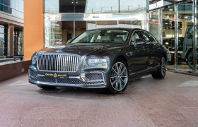 2020 BENTLEY FLYING SPUR DONE ONLY 10,000KM GCC