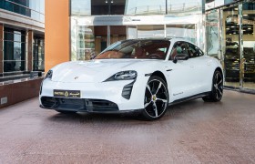 2020 PORSCHE TAYCAN TURBO S DONE ONLY 6000KM